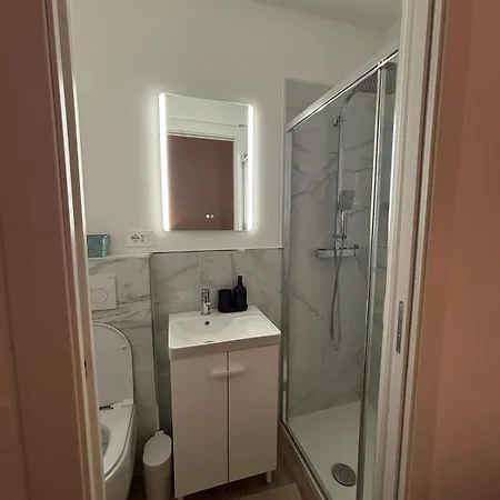 Apartment Alba House Modern Near Downtown And Citta Alta Bergamo